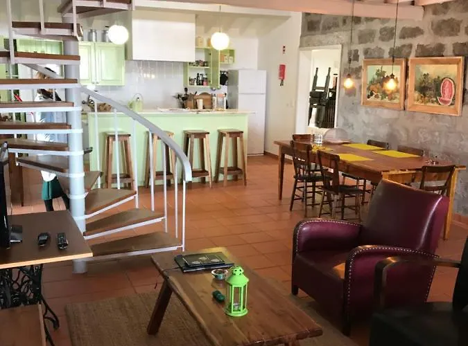 Adega Do Mota וילה פראנקה דו קמפו