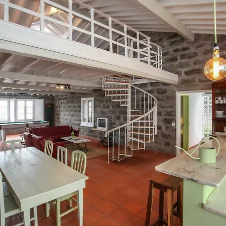 Holiday home Adega Do Mota