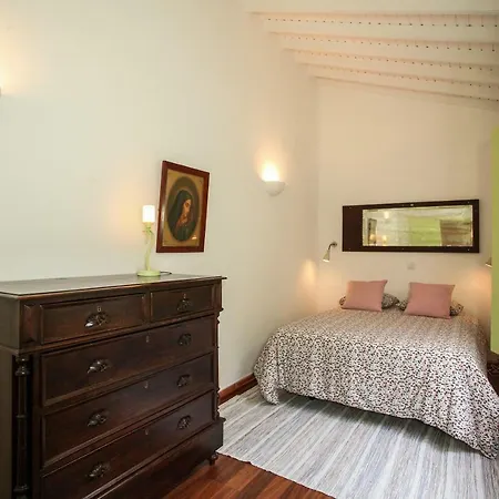 Holiday home Adega Do Mota
